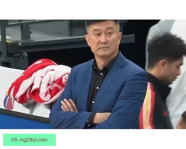 杜锋吉林暖心祝福老球迷大爷情