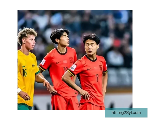 U23国足对阵泰国观众超一万七千